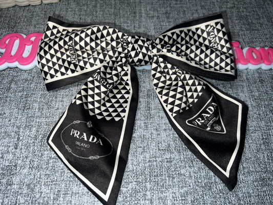 Black & Cream Geometric Print Ribbon Bow – Large Statement Craft Embellishment