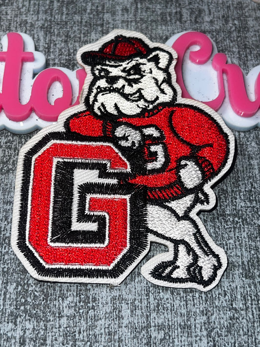 Bulldog Letter Embroidered Iron-On Patch – Red & Black Appliqué