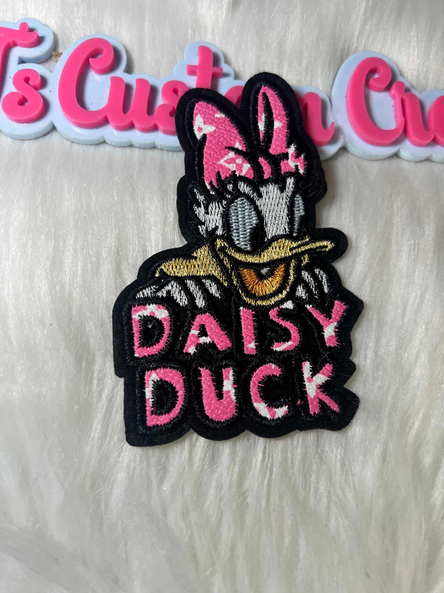 Pink Daisy Duck LV