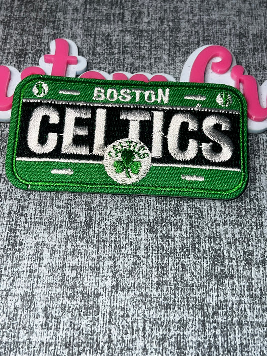 Green License Plate Embroidered Iron-On Patch | Decorative Street Sign Appliqué