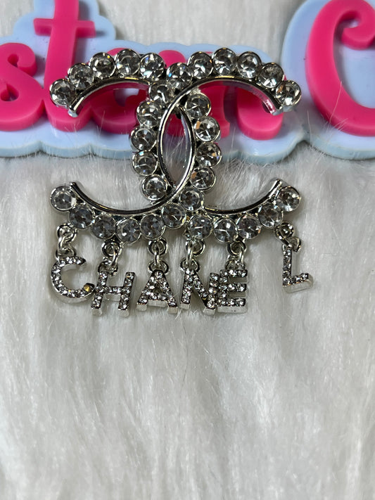 Silver Bling CC brooch w/word