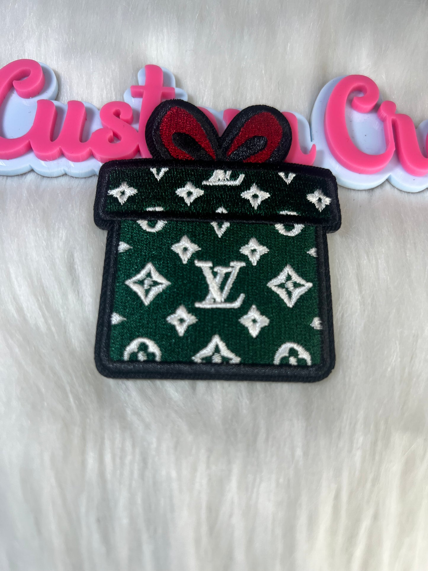 🎁 Designer Gift Box Patch