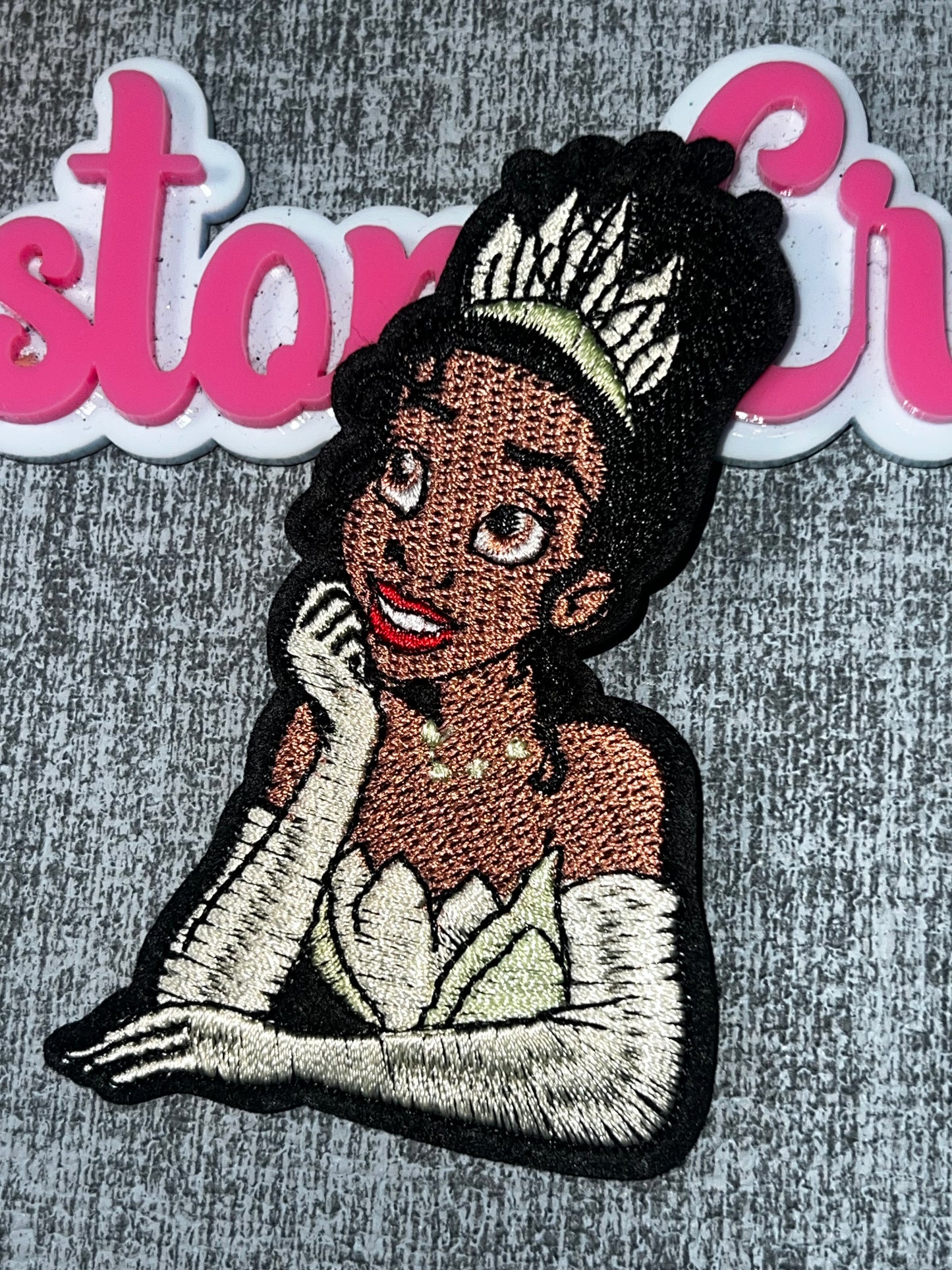 Elegant Woman Embroidered Patch – Cream Gown Iron On Applique
