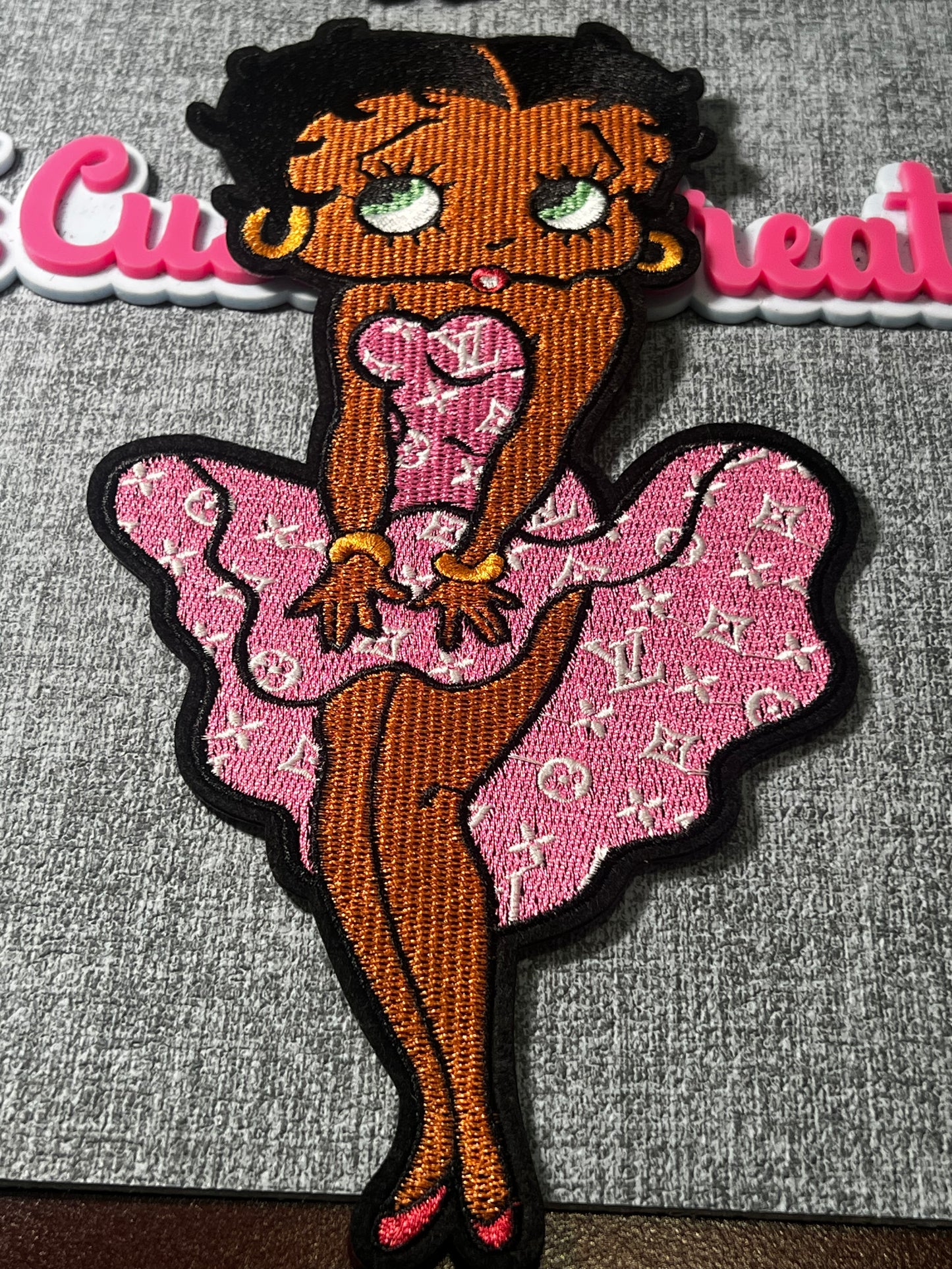 Pink Fashion Dress Girl Embroidered Patch – Glam Woman Iron On Applique