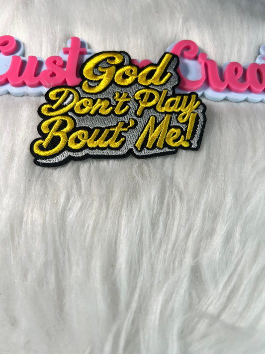 God Don’t play Gold Gray Black