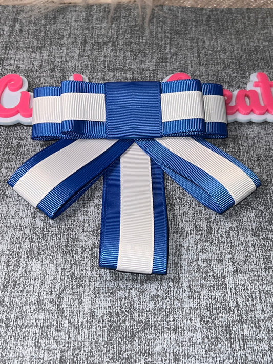 Double Ribbon Statement Bow – Blue & White Zeta Colors