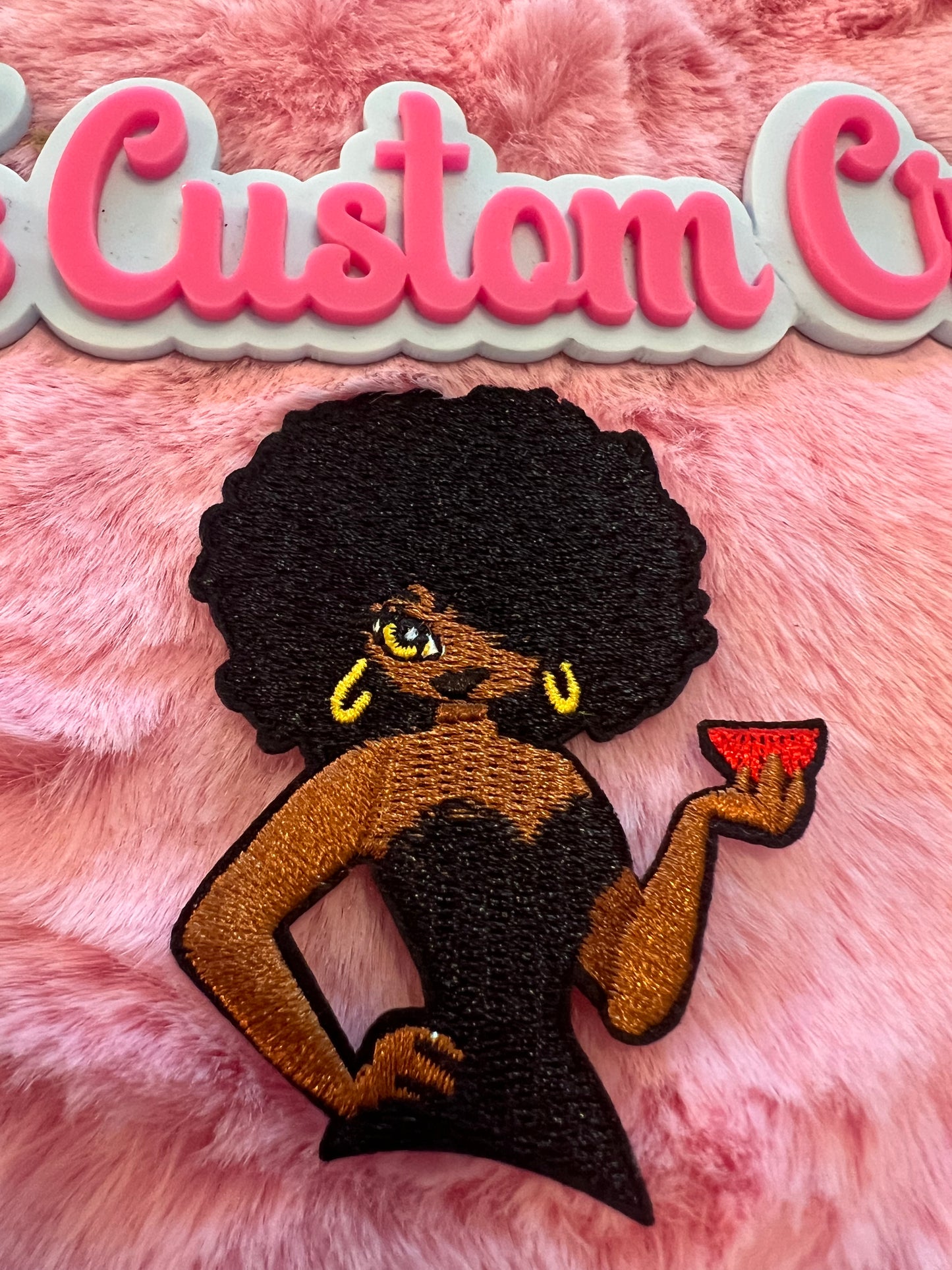 Lady Black dress with cocktails