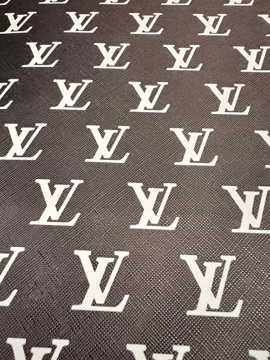 Black White LV