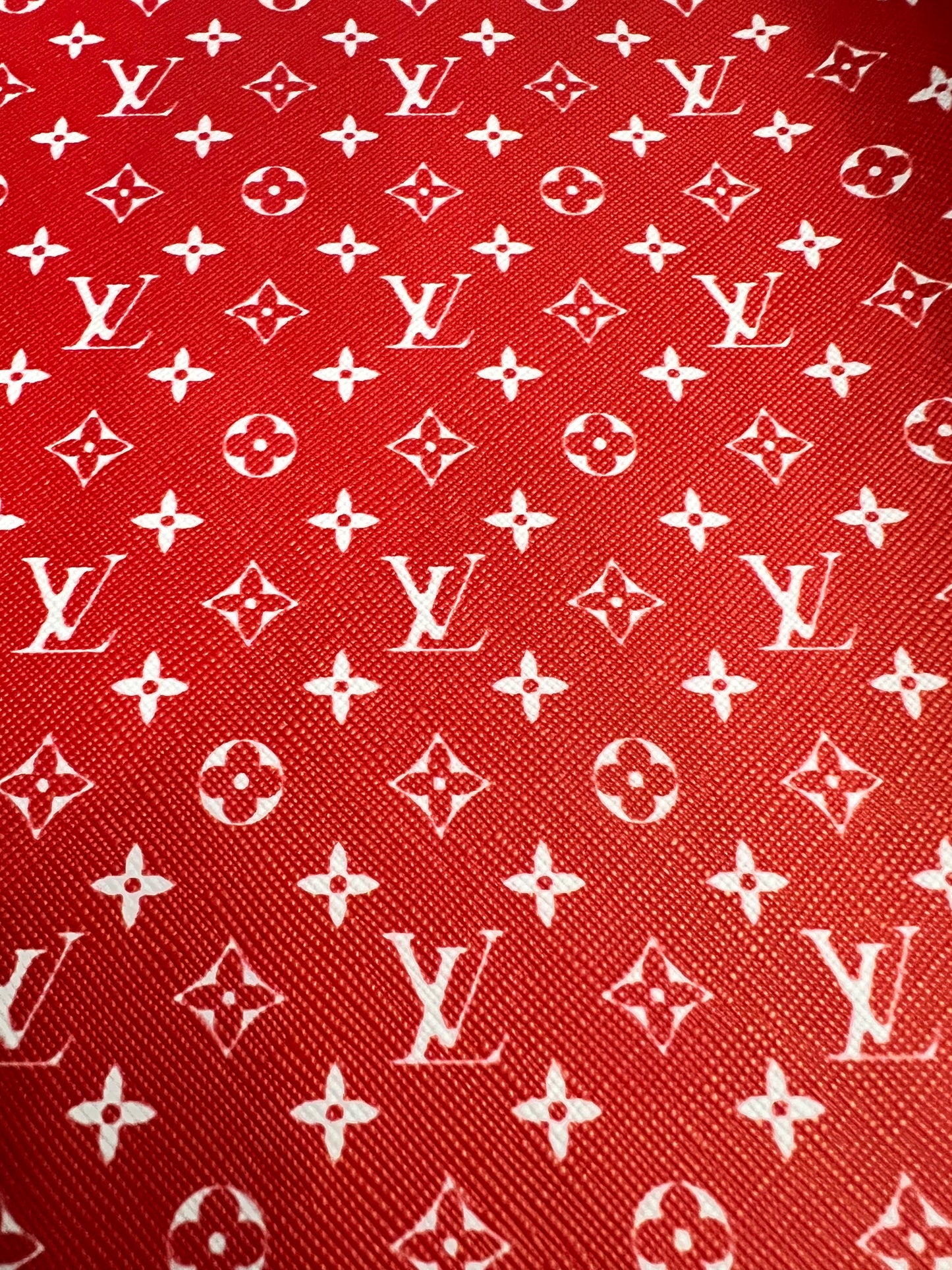 Small LV letter Red White