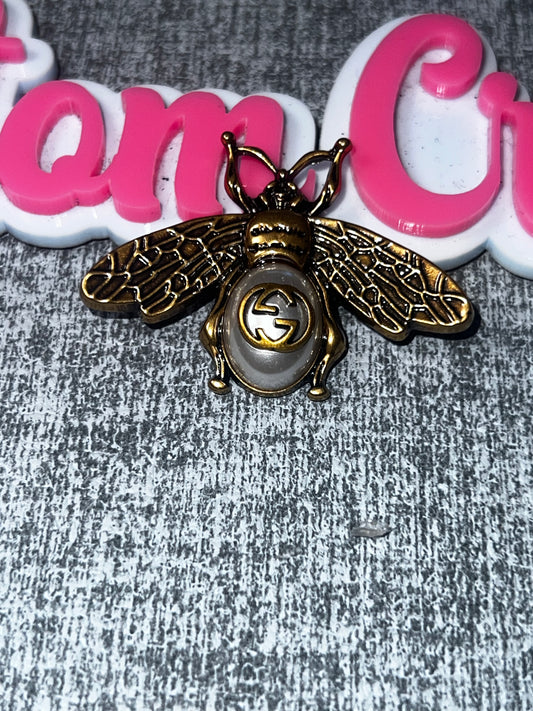 Glam Bee Brooch – Gold Statement Pin