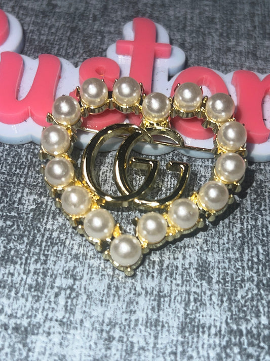 Pearl Heart Brooch Pin – Elegant Gold Tone Fashion Jewelry
