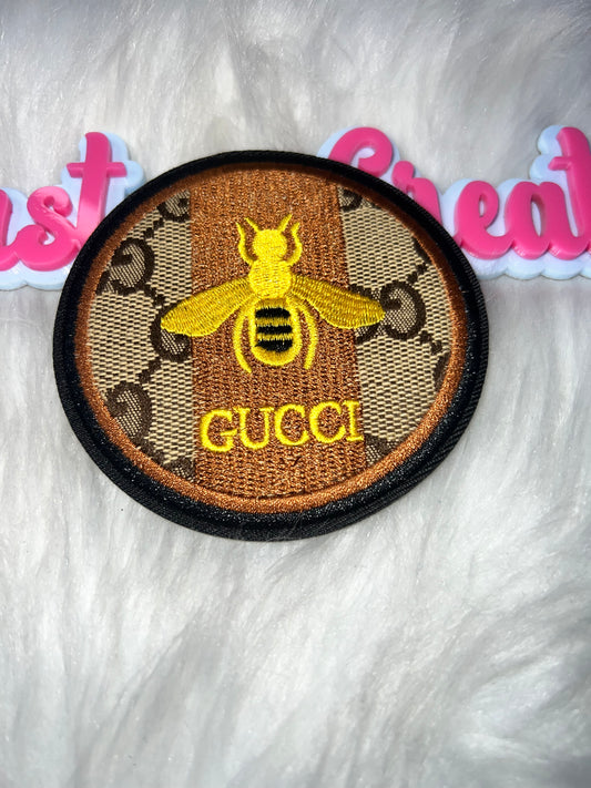 🐝 Vintage Bee Stripe Round Patch (Iron-On)