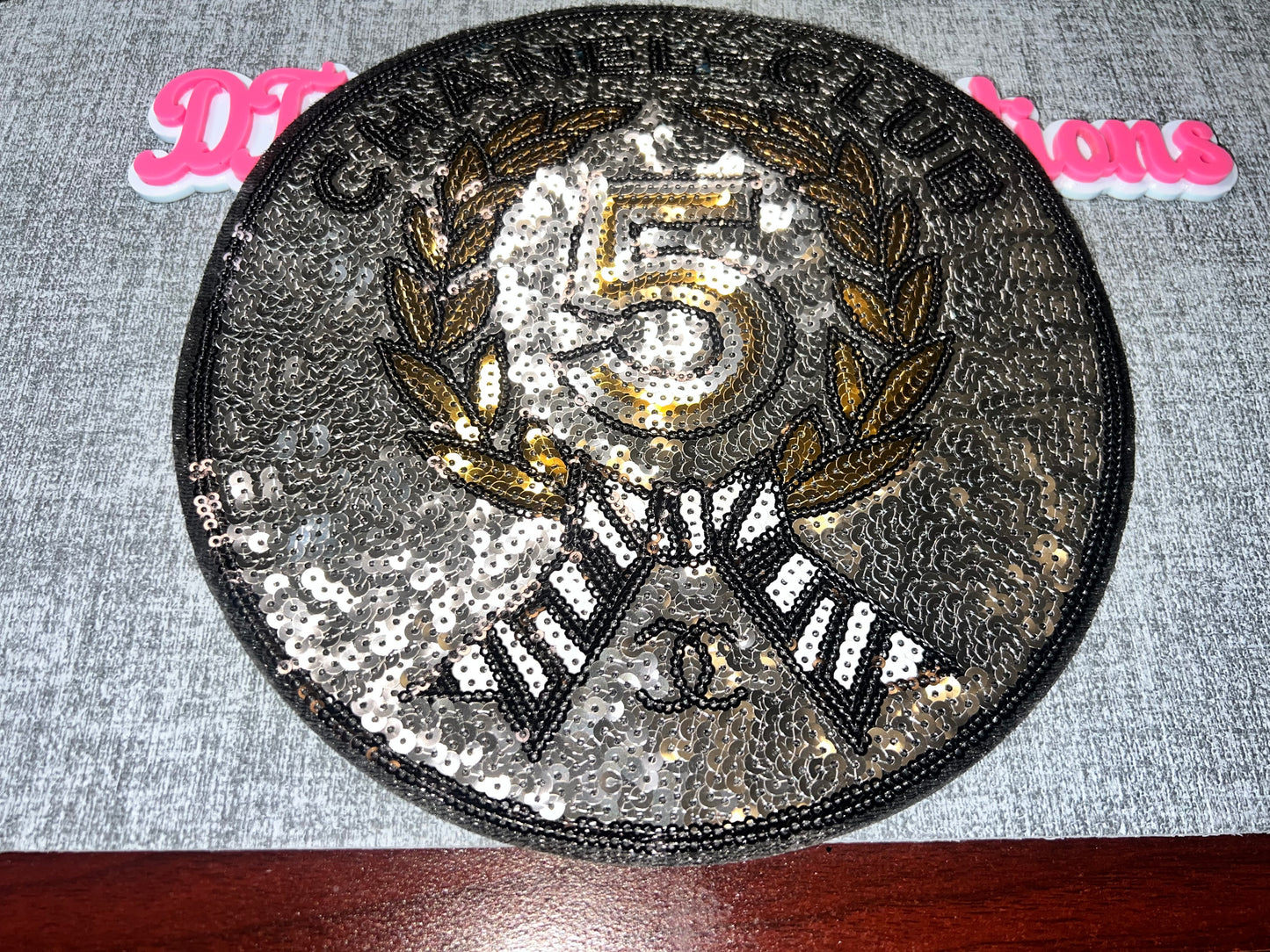 Luxury Inspired Paris Crest Sequin Patch – Vintage Luxe