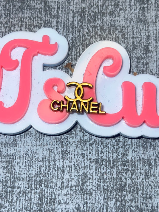 Gold Letter Logo Charm for Crafts – Flat Back Metal Charm, DIY Embellishment, Jewelry & Bag Decor