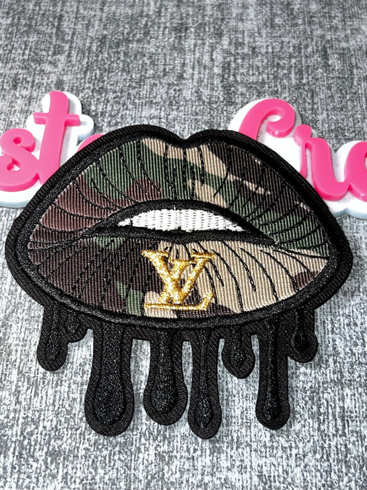 Camo Drip Lips Patch – Fashion Statement Applique – Approx. 4 Inches