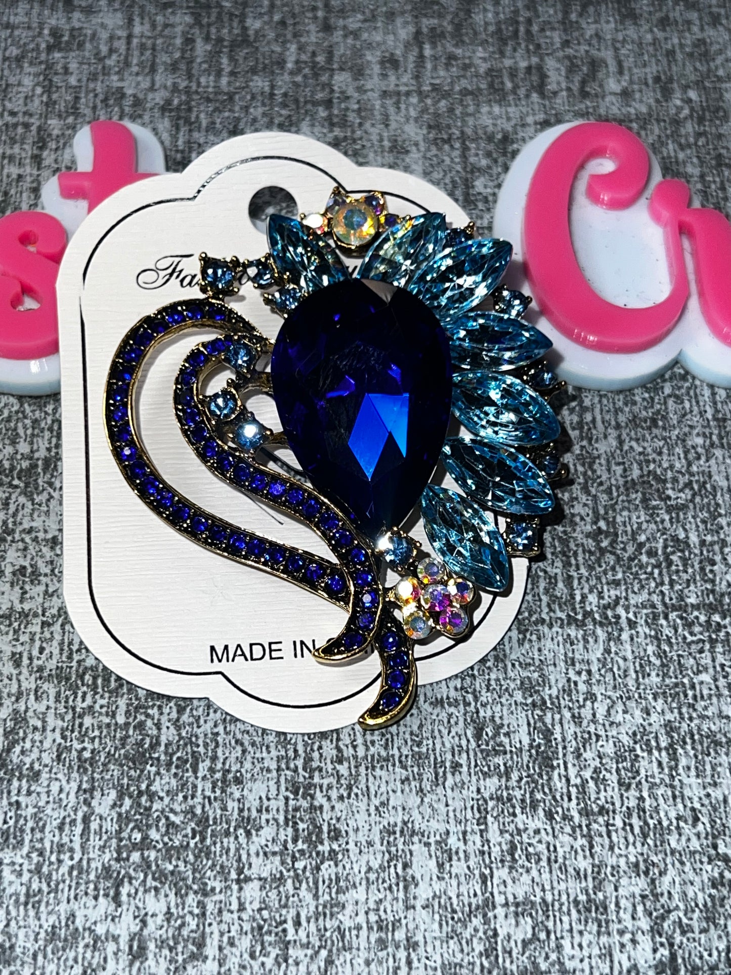 Sapphire Blue Crystal Flower Brooch Pin – Elegant Statement Jewelry